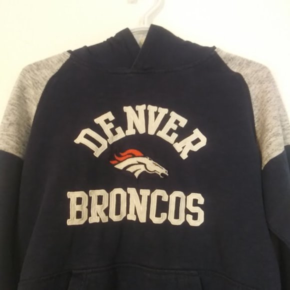 Denver Broncos boy's youth size L 10-12 navy blue and white hoodie sweater - Picture 2 of 10